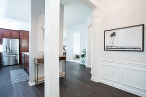 Condo | 3 bedrooms, desk, travel cot, free WiFi - Penthouse Vision - All New! (Orlando)