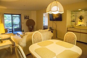 Apartment | Eigene Küche | Kühlschrank, Mikrowelle, Ofen, Geschirrspüler