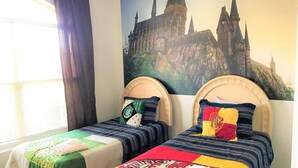 Maison | 4 chambres, lits bébé, Wi-Fi gratuit, draps fournis