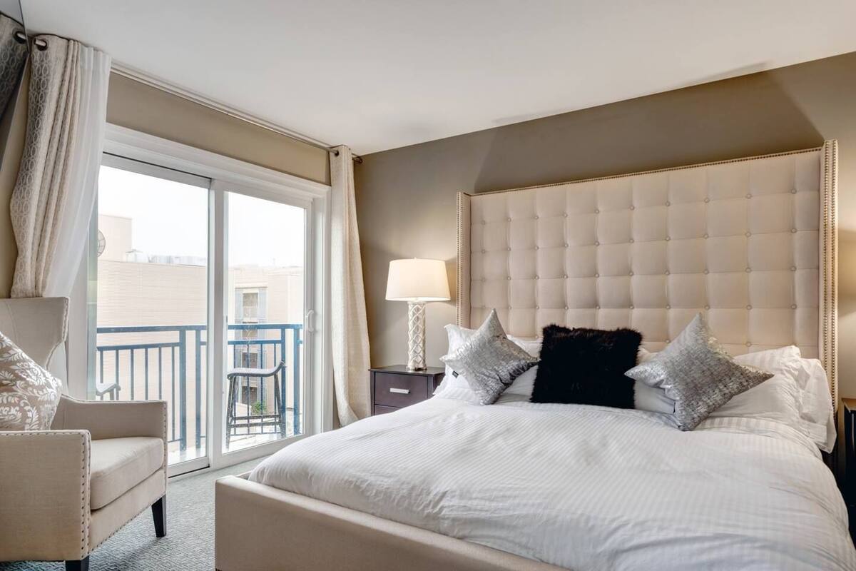 Penthouse Deluxe