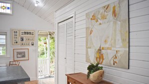 Interior - Richmond (Shoreline)