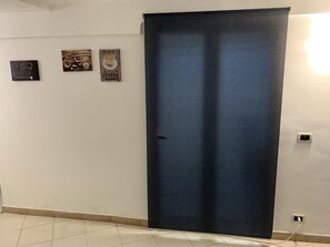 Interni