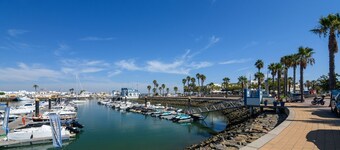 La Marina 4 20 - Two Bedroom Apartment, Sleeps 5