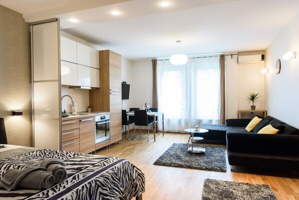 1 Schlafzimmer, Bügeleisen/Bügelbrett, WLAN