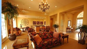 Apartment | Living room - Tuscan Magic (Davenport)