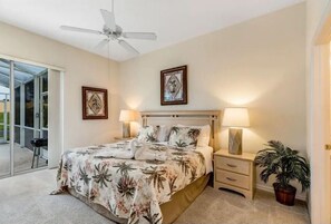 Villa | 4 bedrooms, iron/ironing board, cots/infant beds, travel cot - Tuscan Oasis (Davenport)