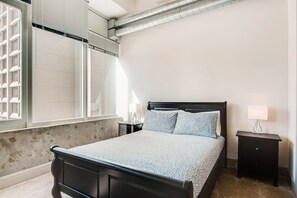 Departamento de lujo, 2 habitaciones | Decoración personalizada, muebles diferentes y wifi gratis 