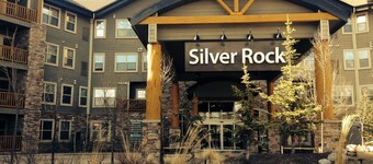 Silver Rock Condos l 1 Bedroom l Sleeps 3 Adults