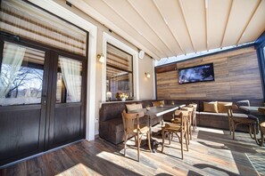 Colazione self-service a pagamento, servita tutte le mattine 