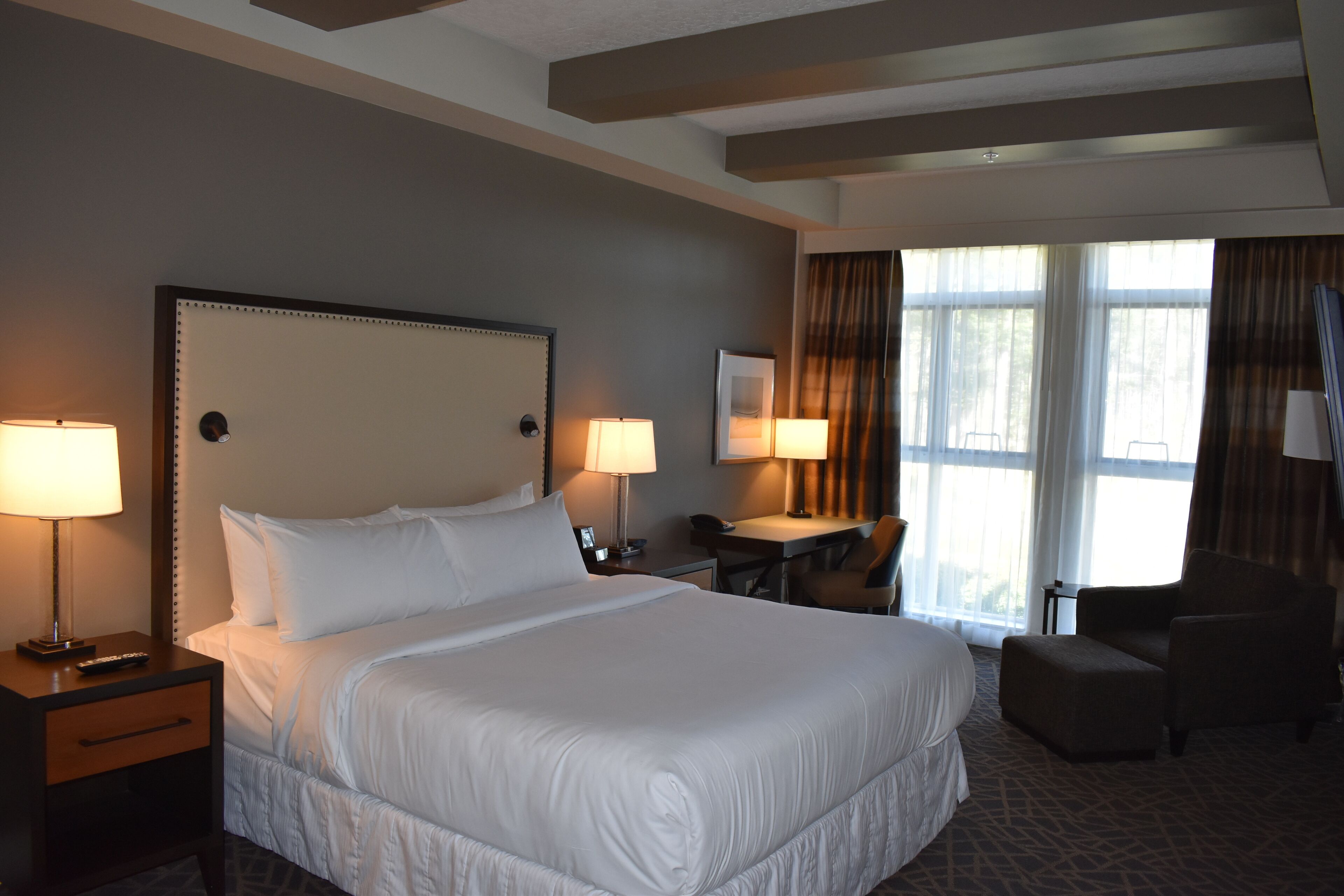 classic suite, 1 king bed with sofa bed | premium bedding, down duvets, pillow-top beds, in-room safe