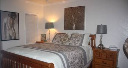 Cute Wine Country Bungalow