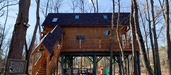 Eagles Nest Tree House