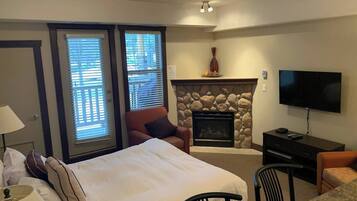 1 chambre, fer et planche Ă repasser, lit parapluie, Wi-Fi gratuit