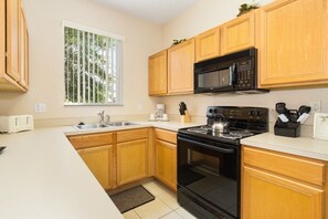 Apartment | Private kitchen