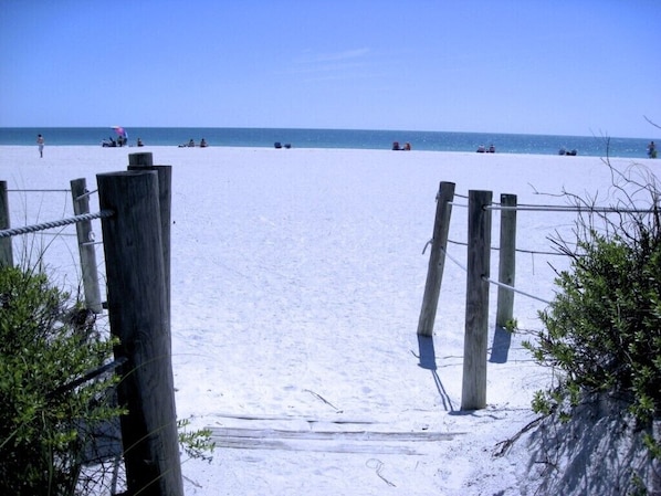 Condo | Beach
