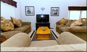 House | Living room