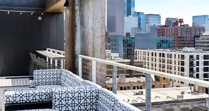 MINNeSTAY* Sable 805 - Two Bedroom | North Loop | Target Center