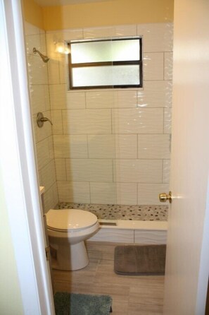 Condo | Bathroom