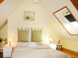 2 chambres, lit parapluie, Wi-Fi gratuit, draps fournis