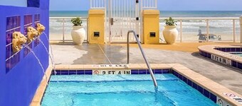 One Bedroom Ocean Front Luxury Condo, Ormond Beach, Florida (1884423)