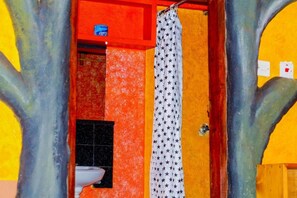 Bathroom - Double or Twin Room with Extra Bed- 5beds (Kimana)