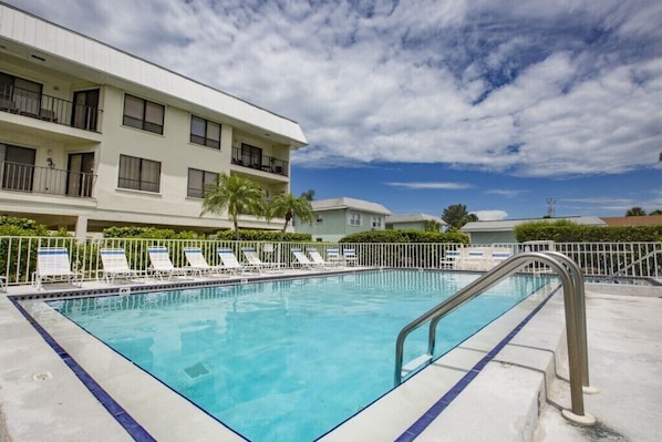 Condo | Pool
