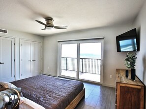 Condo | 2 bedrooms, free WiFi
