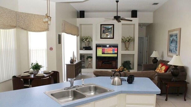 Villa | Living room - Tov504 (Davenport)