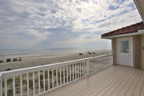 House | Balcony