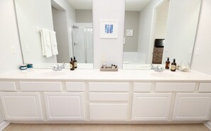 Apartment | Badezimmer | Handtücher