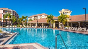 Condo | Hồ bơi | Hồ bơi ngoài trời 