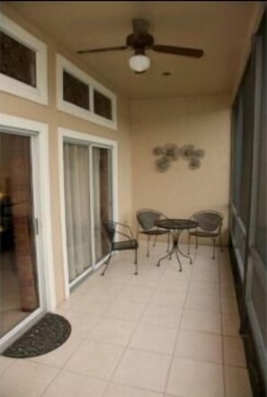 Apartment | Balcony