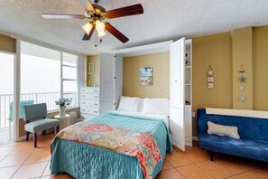 House | 1 bedroom, iron/ironing board, free WiFi, bed sheets