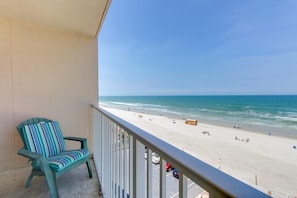 House | Balcony