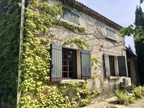 Villa "EN BUENA HORA"