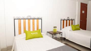 Literie hypoallergénique, bureau, Wi-Fi gratuit, draps fournis
