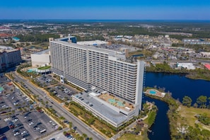 Condo (Laketown Wharf 1331) | Exterior