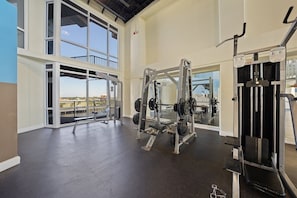 Condo (Laketown Wharf 1331) | Exterior