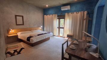 Habitación doble Deluxe | Caja de seguridad en la habitación y wifi gratis