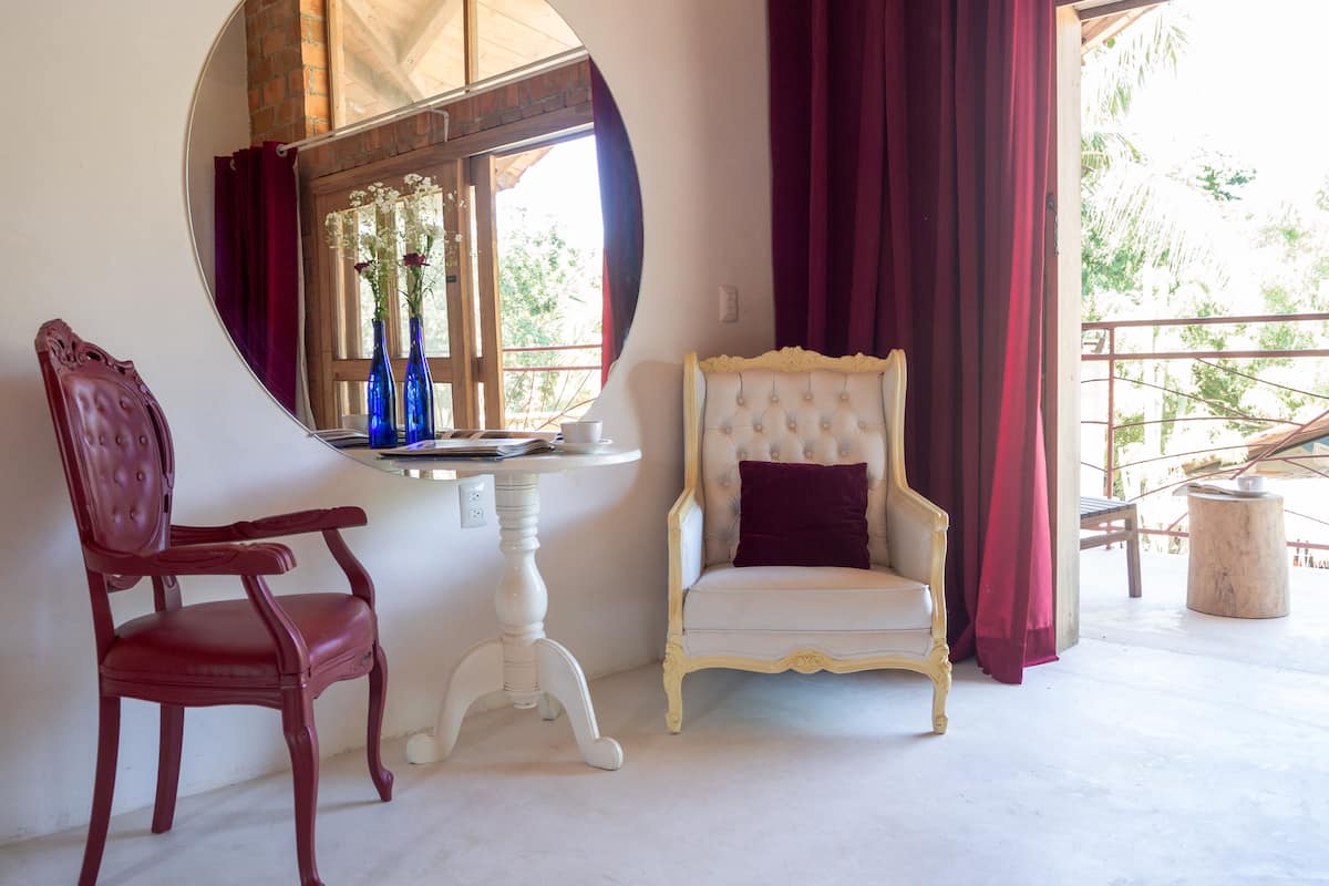 Superior Double Room (Camila) | Peti besi dalam bilik, dihias secara berasingan