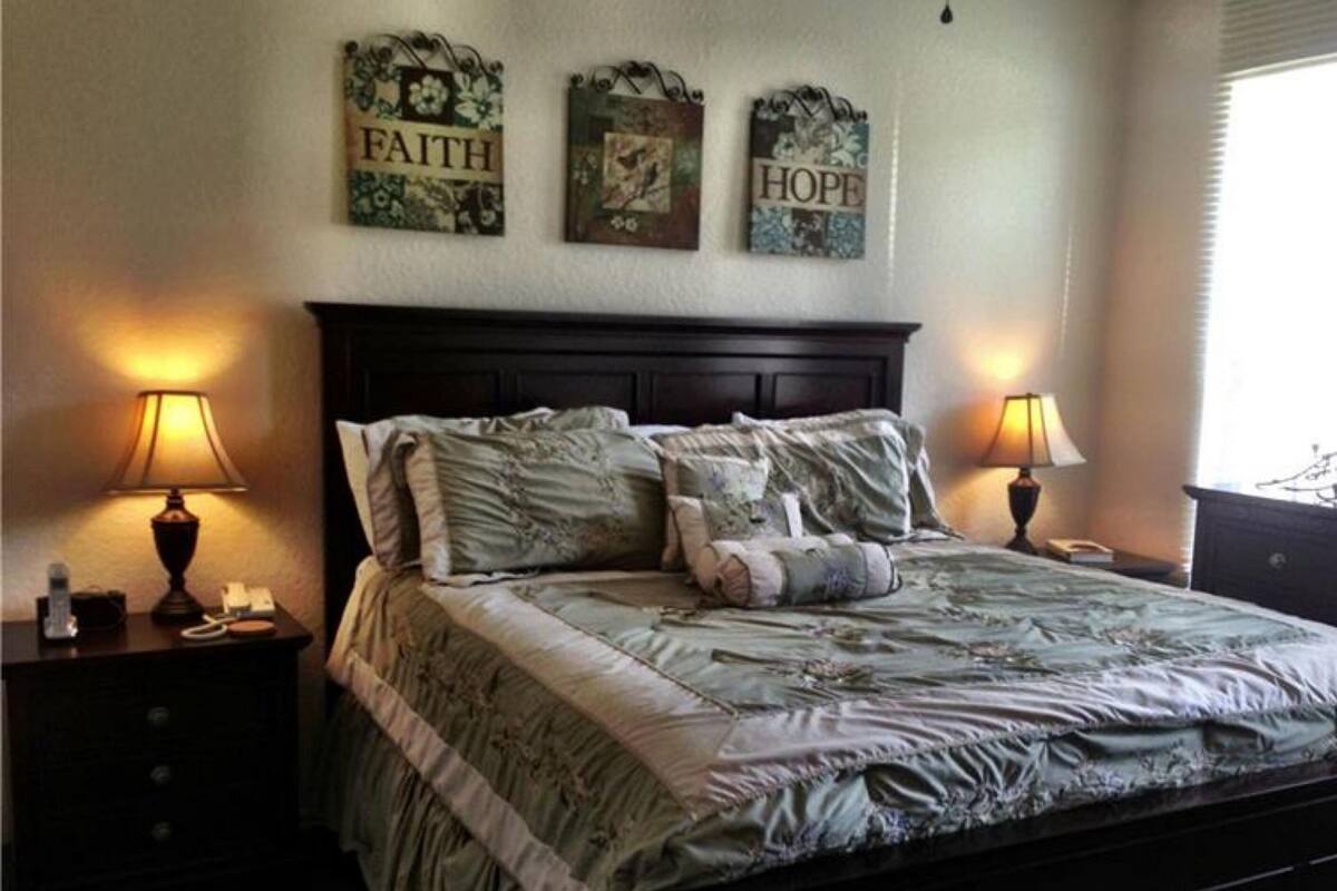 Townhome, 4 Bedrooms