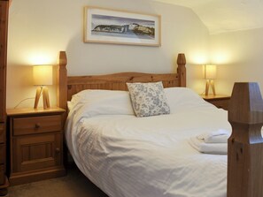 4 bedrooms, free WiFi, bed sheets