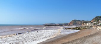 4 bedroom accommodation in Sidmouth