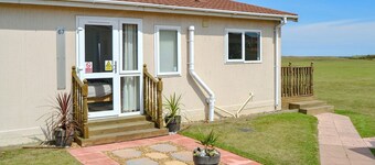 2 bedroom accommodation in Bacton, near Stalham