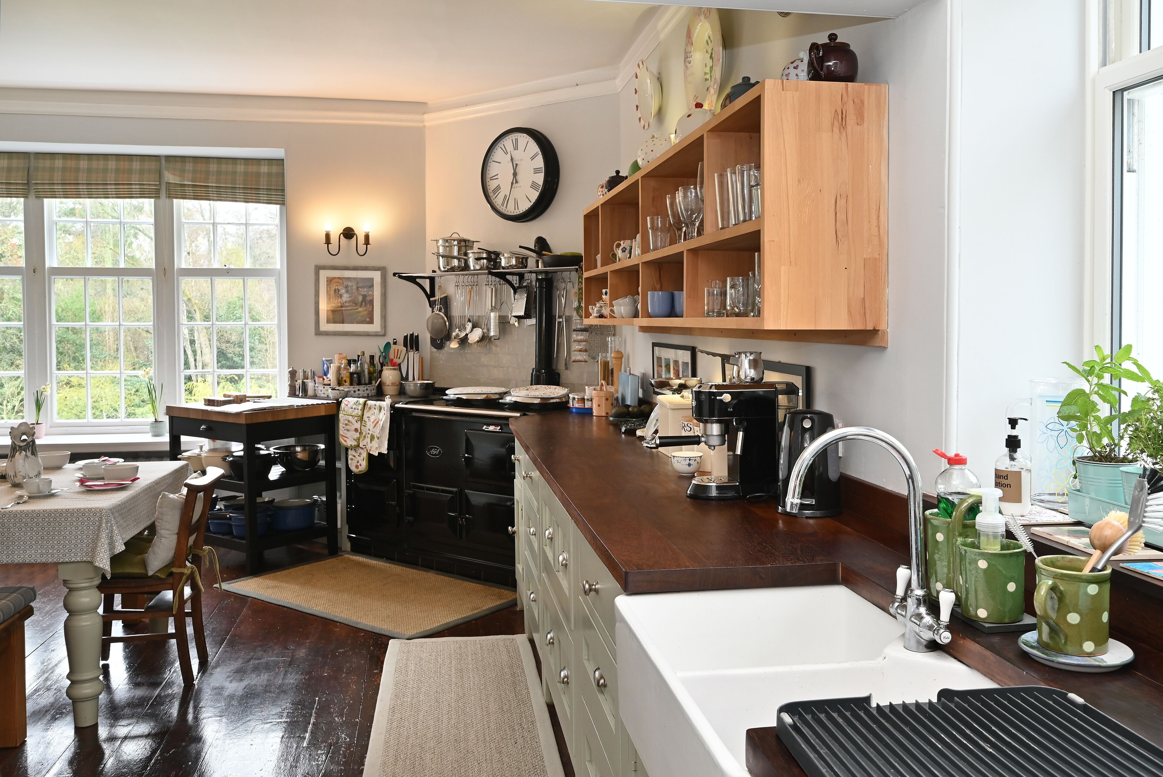 House, Ensuite | Shared kitchen | High chair