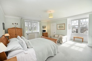 Maison, salle de bains attenante | 4 chambres
