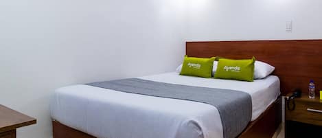 Habitación doble superior | Wifi gratis y ropa de cama