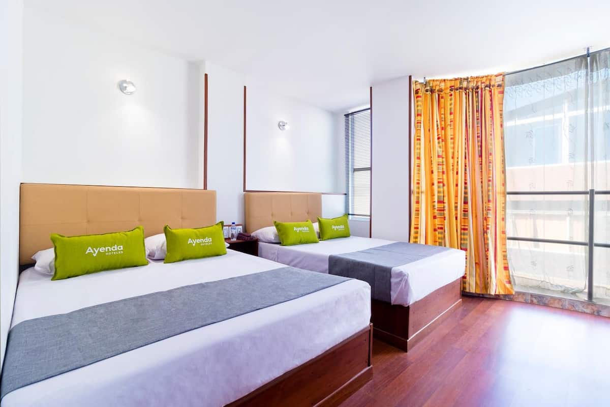 quadruple room | free wifi, bed sheets