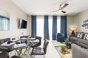 Apartment | 3 bedrooms, travel cot, free WiFi - SVV 084 - Mickey N Friends 3 Bed Townhome (Kissimmee)