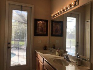 House | Bathroom
